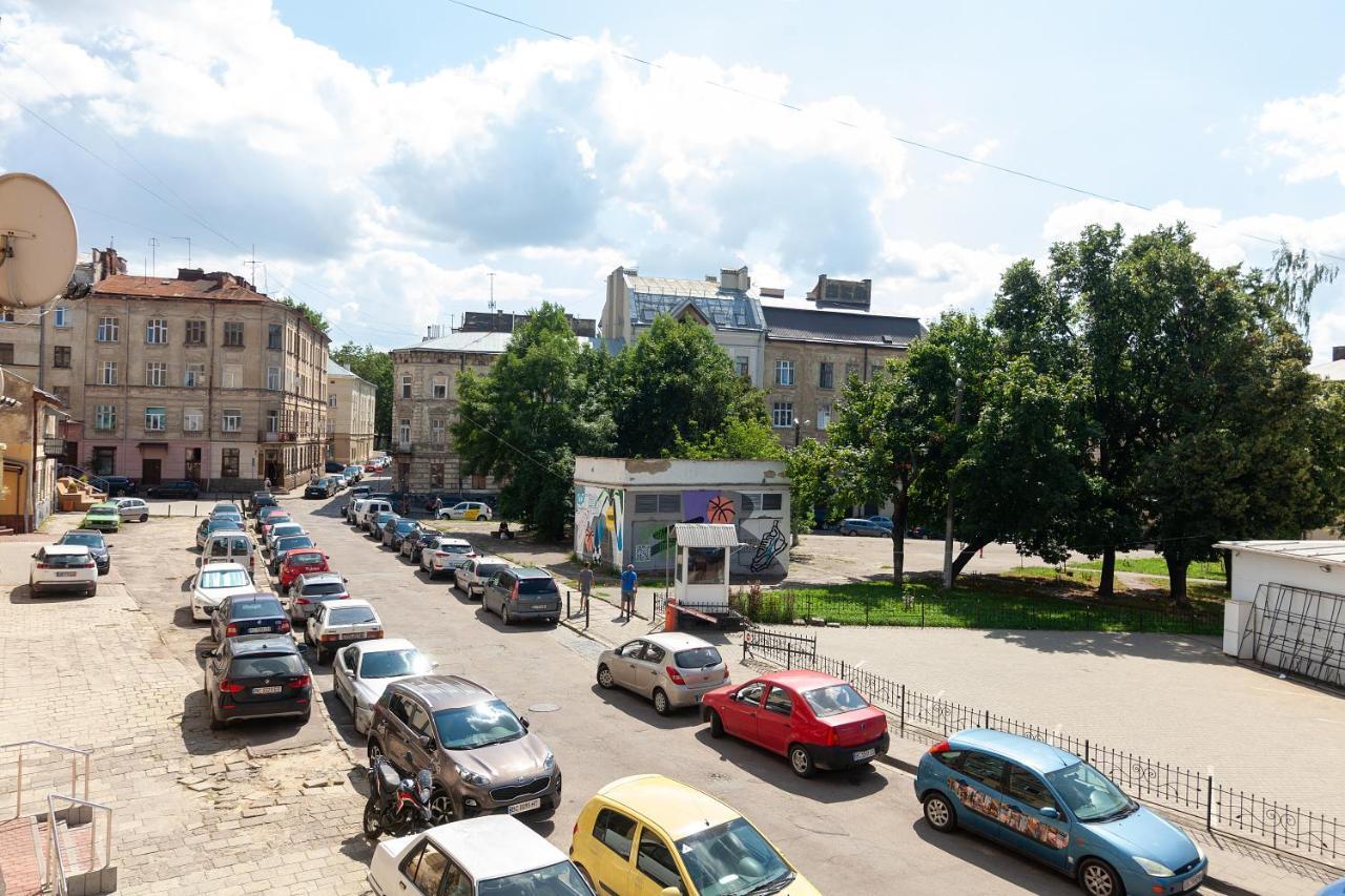 Avangard Saint Teodora III Apart Lviv Eksteriør bilde